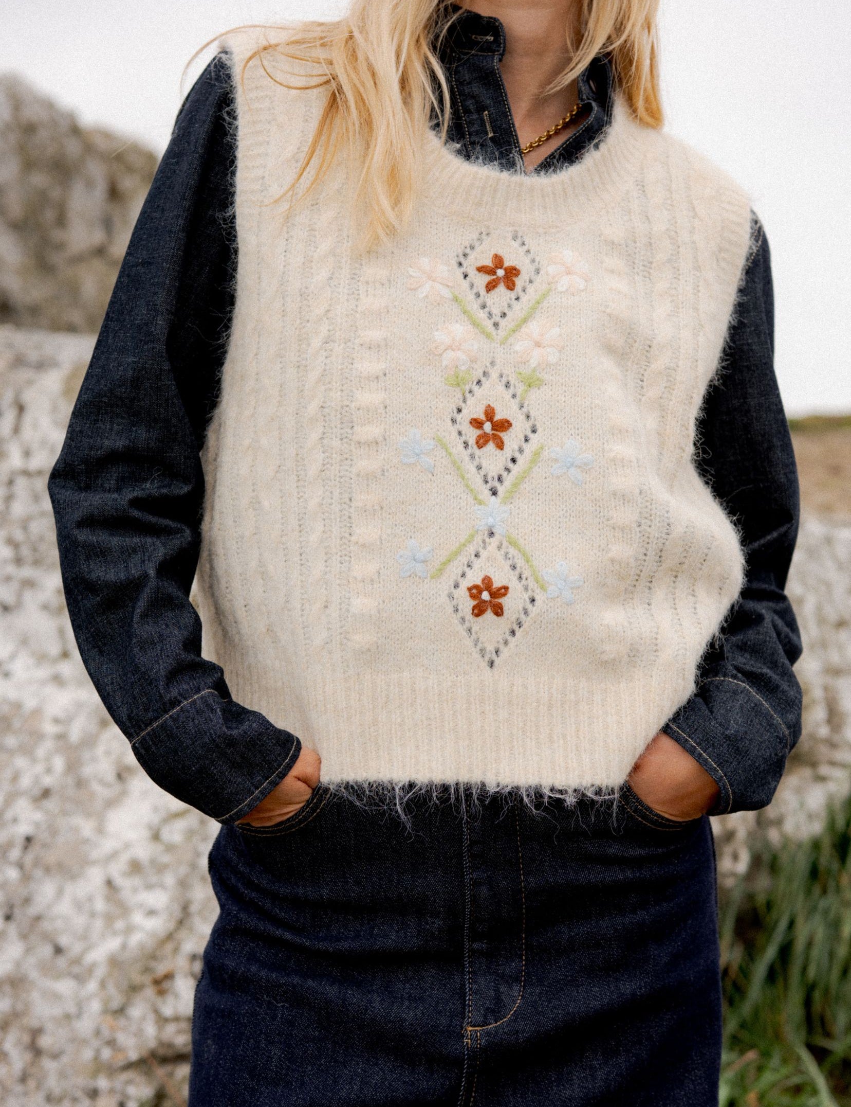 Pull Sans Manche Lucie