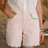 Short Jennifer Rose